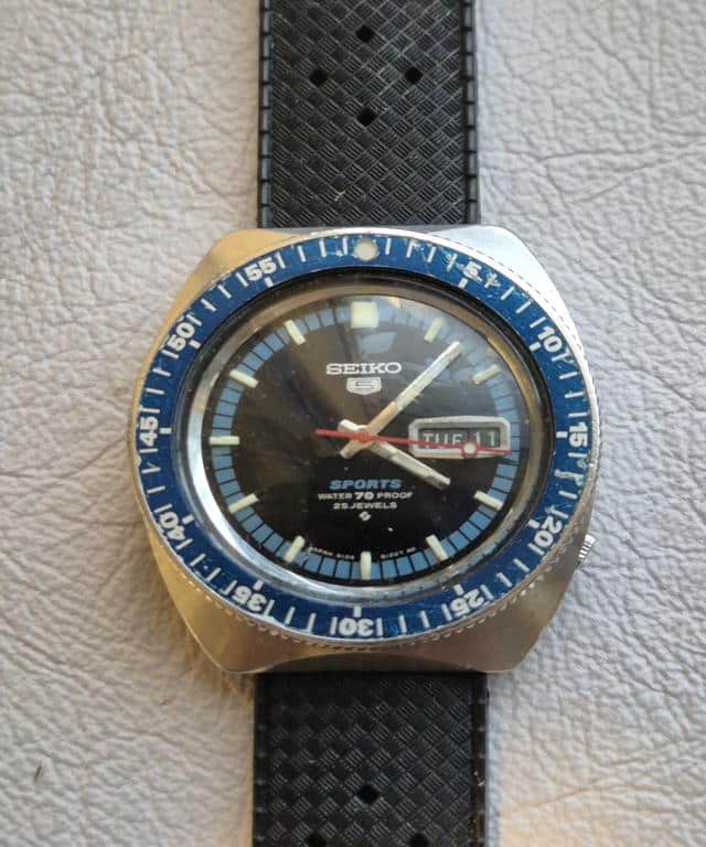 Seiko 6106-8120